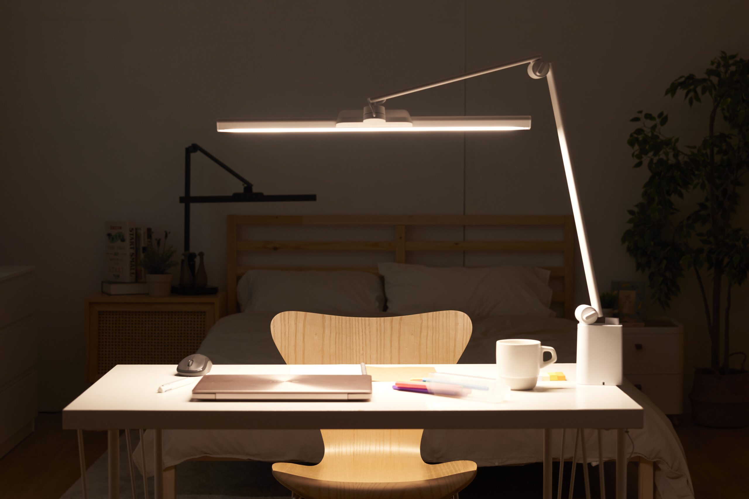 買護眼檯燈不只是看光照範圍！從光線品質到顯色指數一次讀懂